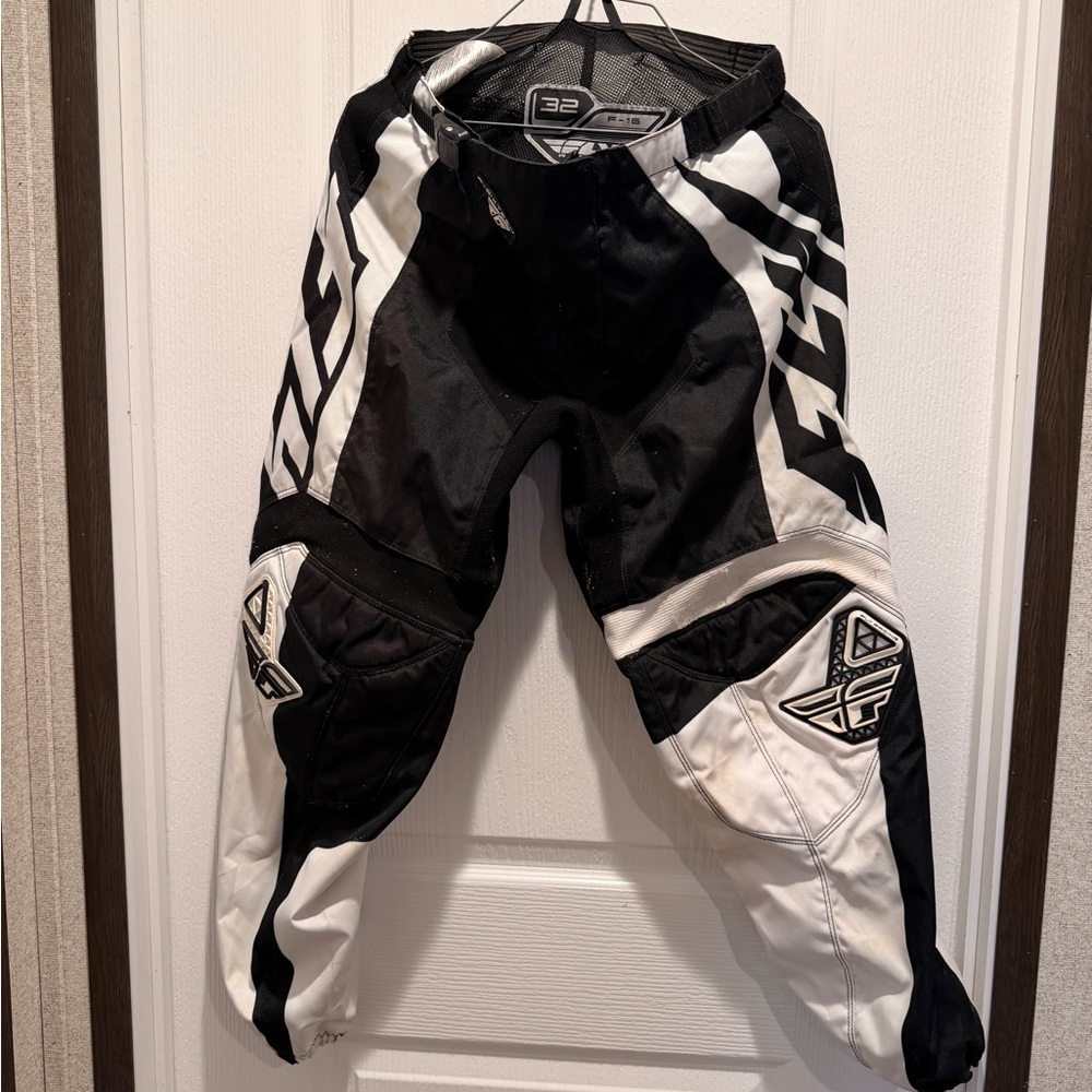 🔥 Fly Racing F-16 Motocross Pants Sz 32 Black White MX Dirt Bike Riding Gear